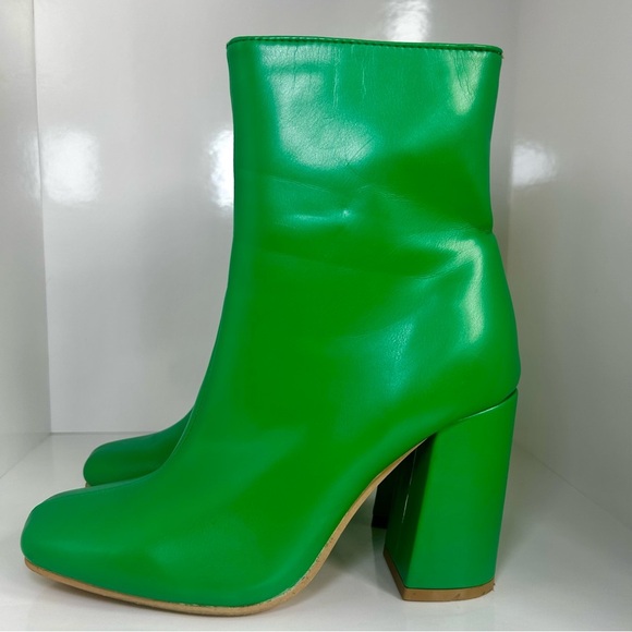 Women’s Streetwear Society Vibrant Green Heeled Boots, Size 6 - Picture 5 of 9